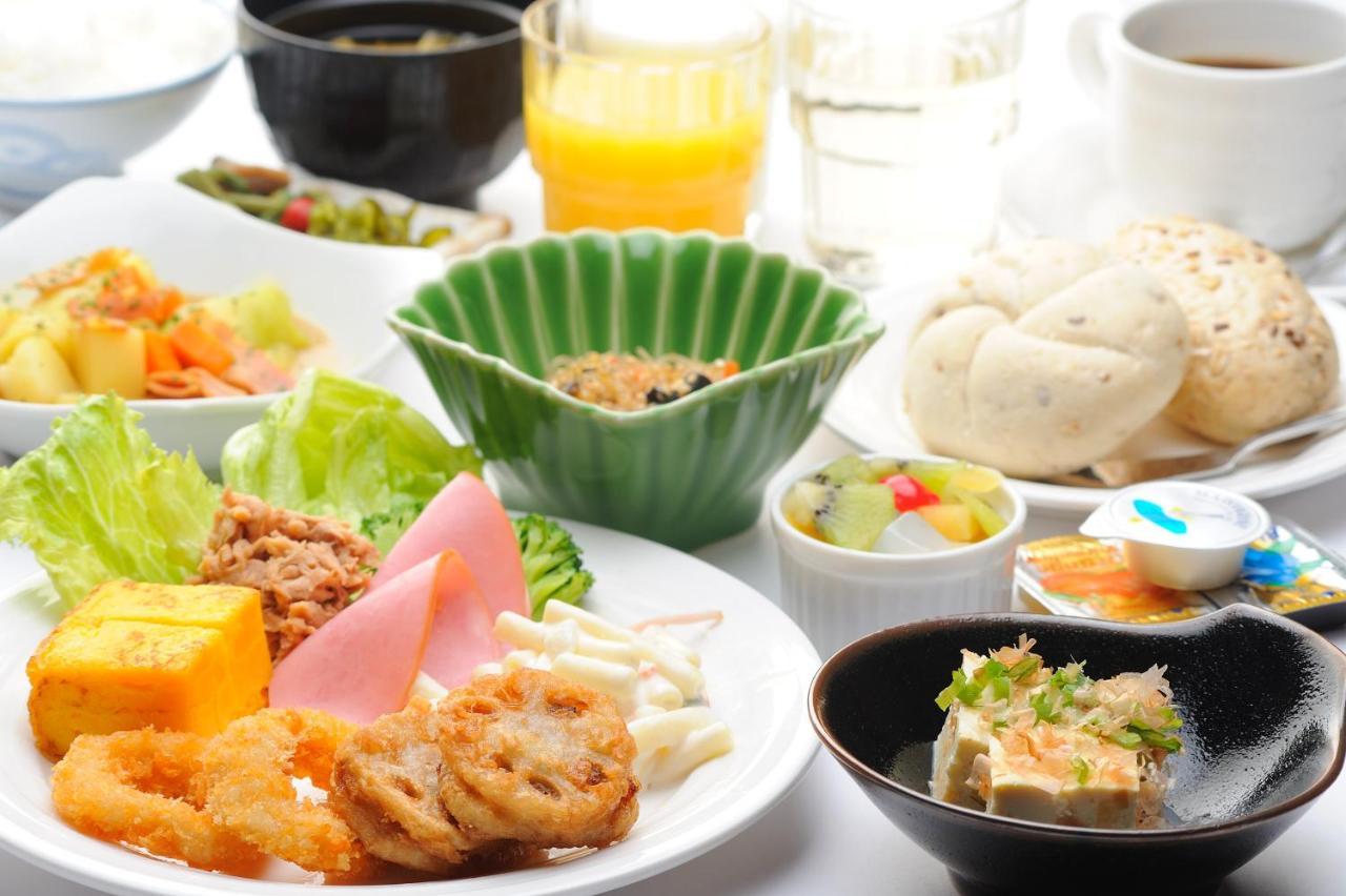 Hotel Route-Inn Kitamatsudo Ekimae Kültér fotó